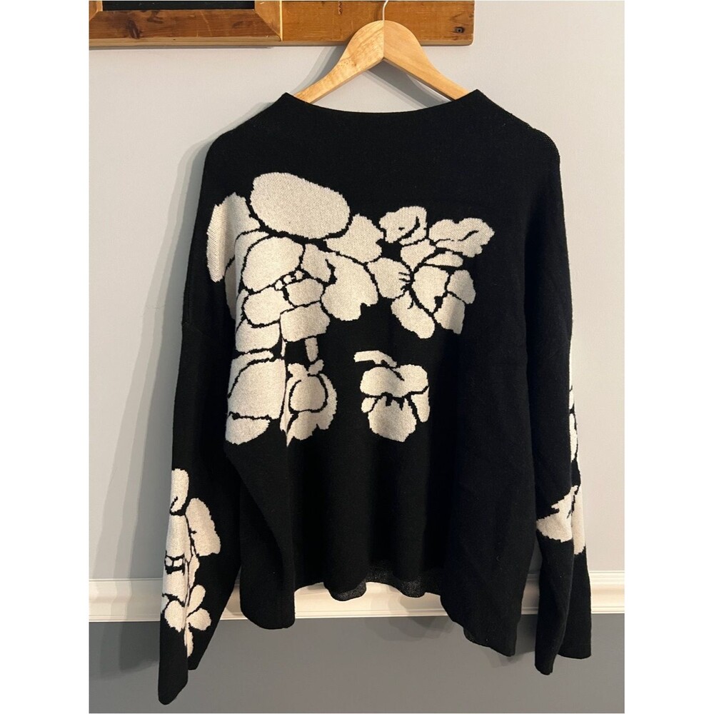 Tribal Black White Floral Intarsia Knit Sweater XXL